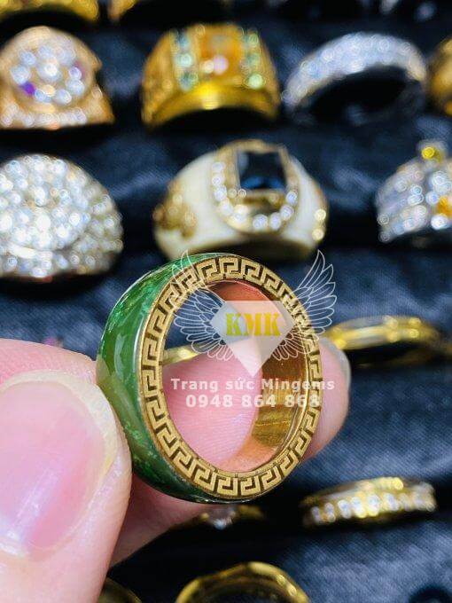 ngọc bích vàng 18k