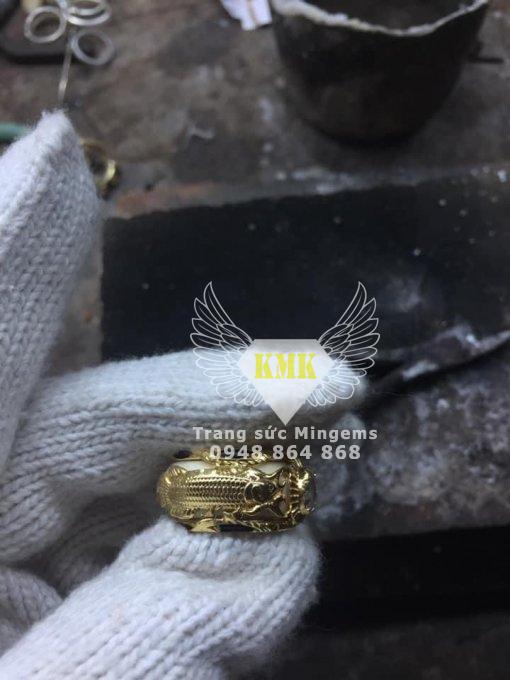 nhẫn cá rồng vàng 18k