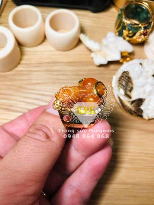 nhẫn vàng 18k tỳ hưu mệnh thổ