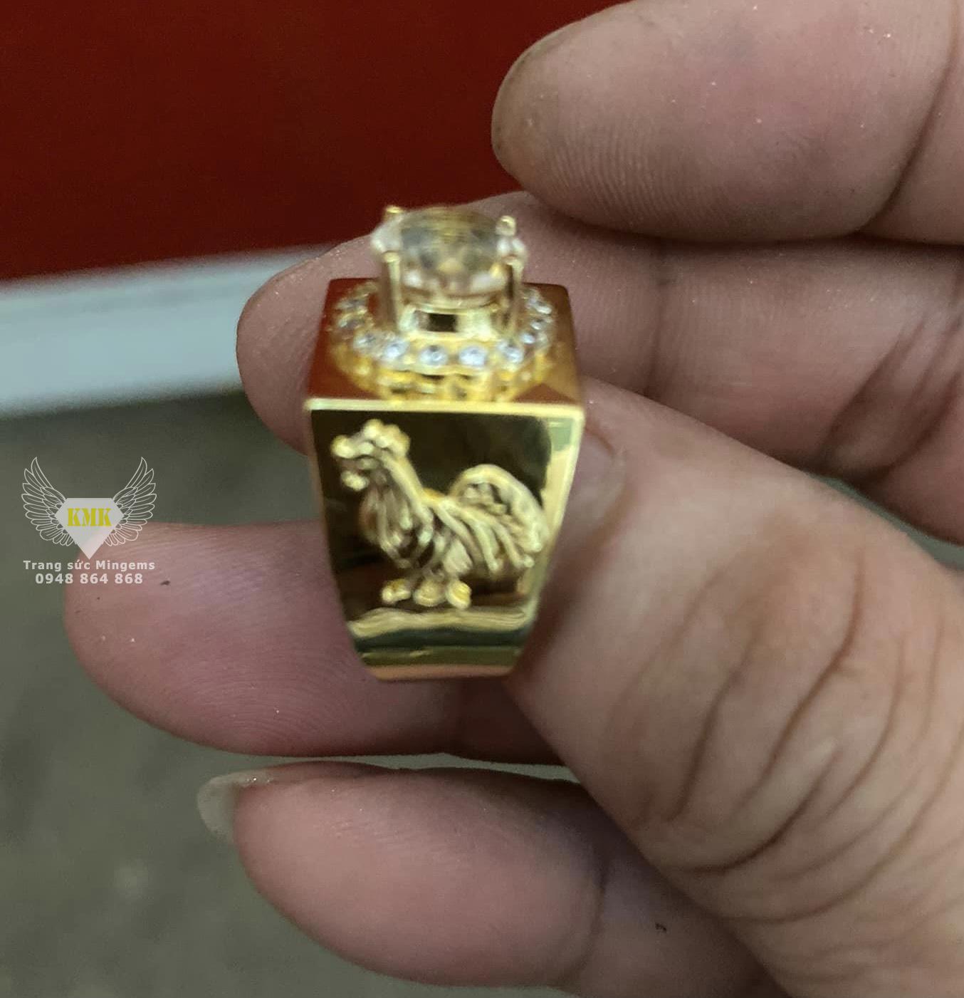 Nhẫn nam vàng hình con gà trống 18k đính đá CITRINE TÀI LỘC
