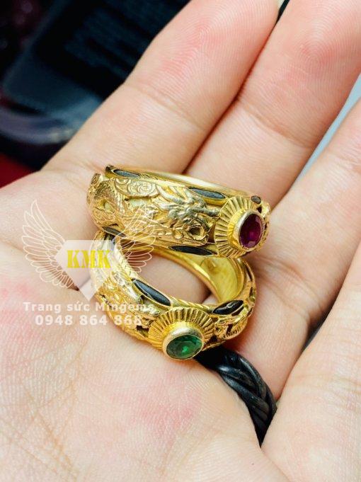 nhẫn cặp rồng phượng vàng 18k đính lục bảo