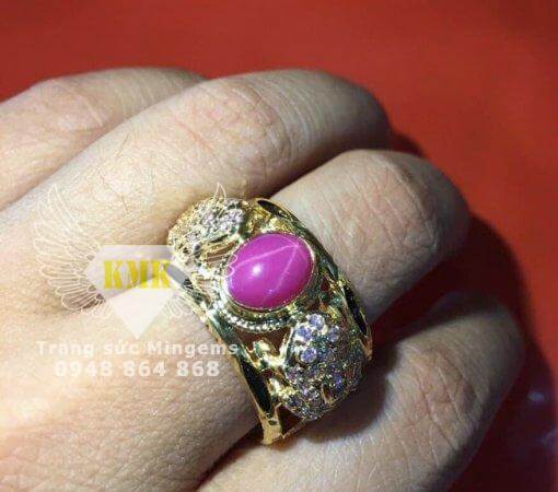 nhẫn con cóc nữ vàng 18k đính ruby đỏ sao