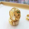 nhẫn rồng ngậm ngọc lục bảo xanh thiên nhiên vàng 18k