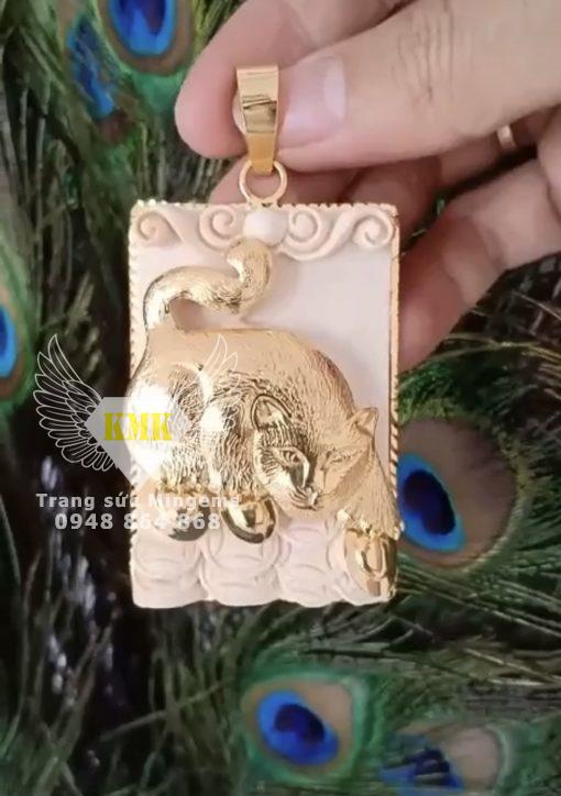 mặt dây hình con mèo vàng 18k