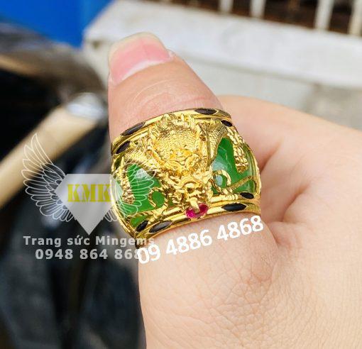 nhẫn ngọc cẩm thạch bọc đầu rồng vàng 18k