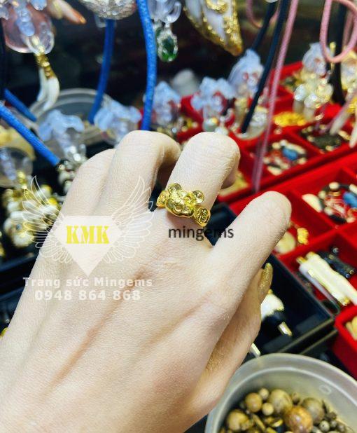 nhẫn vàng 18k hình con chuột cho nữ