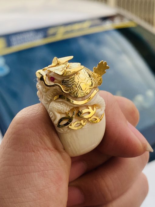 nhẫn long quy vàng 18k