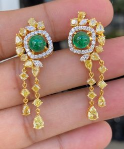 khuyên tai ngọc lục bảo emerald vàng 18k