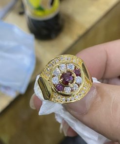 nhẫn kim cương hồng nam vàng 18k