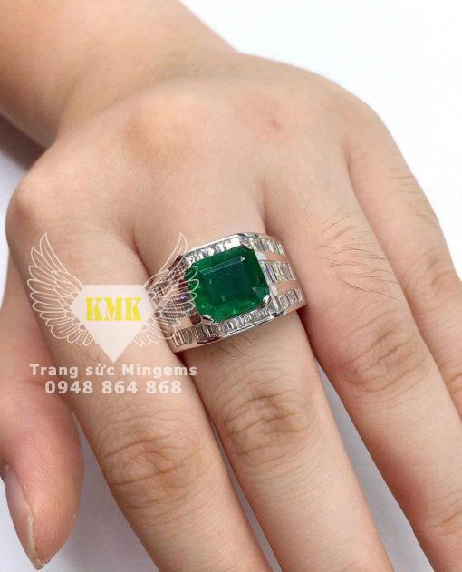 nhẫn ngọc lục bảo emerald đính xoàn vàng 18k