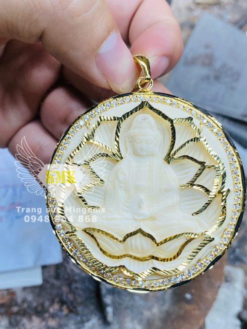 mặt quan thế âm bọc vàng 18k đính kim cương