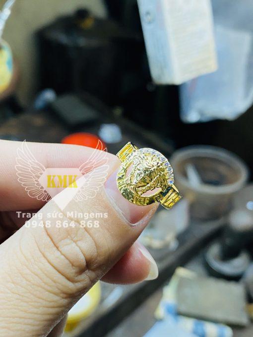 nhẫn versace vàng 18k cho nữ