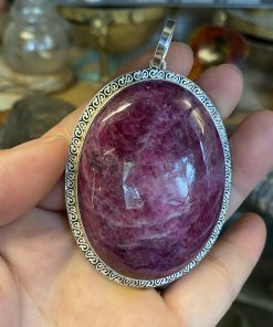 mặt dây chuyền ruby thiên nhiên châu phi hình ovan