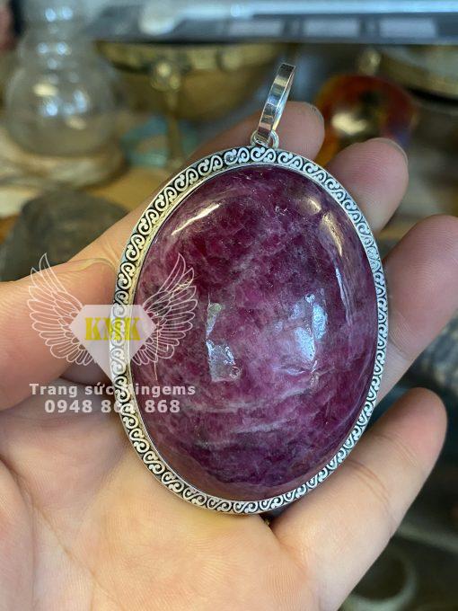 mặt dây chuyền ruby thiên nhiên châu phi hình ovan