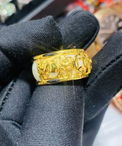 Nhẫn Phong Thủy Tuổi Sửu ( Trâu ) Gắn Ngọc Vàng 18k Mang Lông Voi May Mắn Nhất