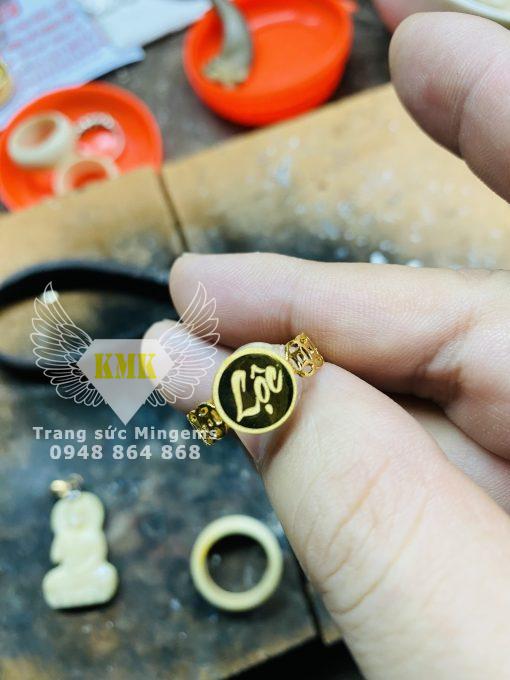 Nhẫn Kim Tiền Chữ Lộc Vàng 18k 5 Phân Vàng Siêu Nhẹ Và Đẹp Cho Nam Nữ Đeo Phong Thủy