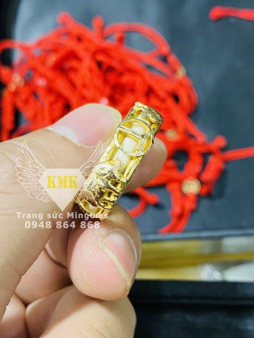 Nhẫn Vàng 610 15k Hình Con Trâu Kết Hợp Chữ T Chữ Cái Theo Tên Phong Thủy