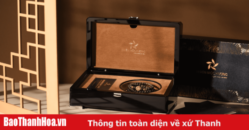 Vòng trầm hương phù hợp với người mệnh Thủy