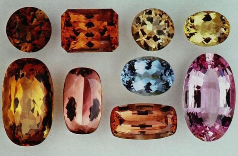 lam ngọc Lapis Lazuli tăng cường trí tuệ